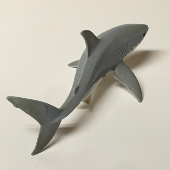 Vtg SCHLEICH Miniature Solid Hard Rubber Great White Shark Figurine Toy - Picture 5 of 16